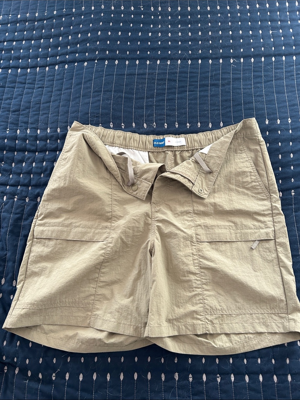 Old Navy Men's Khaki Drawstring Utility Shorts
